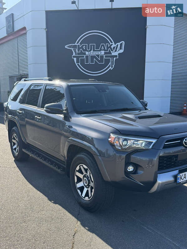 Позашляховик / Кросовер Toyota 4Runner 2020 в Києві фото 2 Позашляховик / Кросовер Toyota 4Runner 2020 в Києві