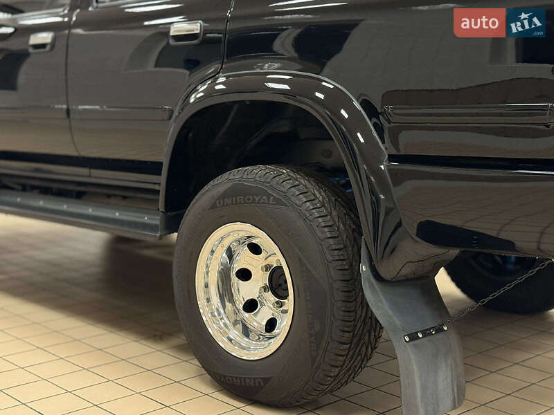 Внедорожник / Кроссовер Toyota 4Runner 1994 в Киеве
