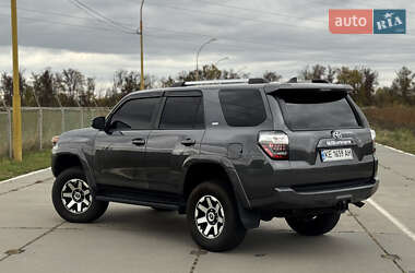 Внедорожник / Кроссовер Toyota 4Runner 2020 в 