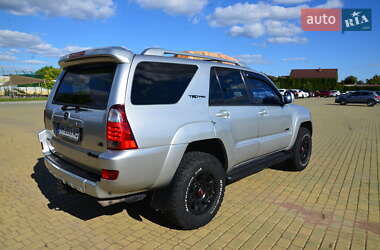 Внедорожник / Кроссовер Toyota 4Runner 2005 в  фото 12 Внедорожник / Кроссовер Toyota 4Runner 2005 в