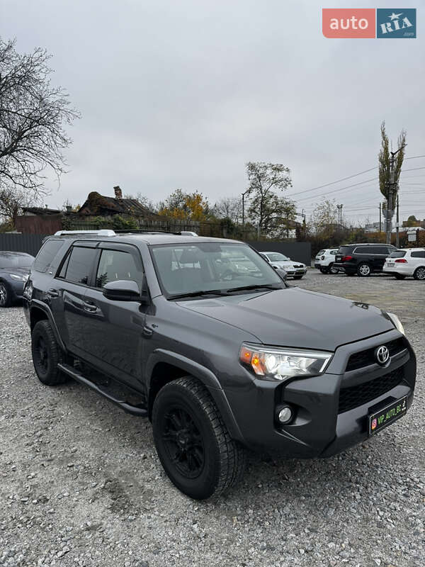Позашляховик / Кросовер Toyota 4Runner 2014 в Білій Церкві