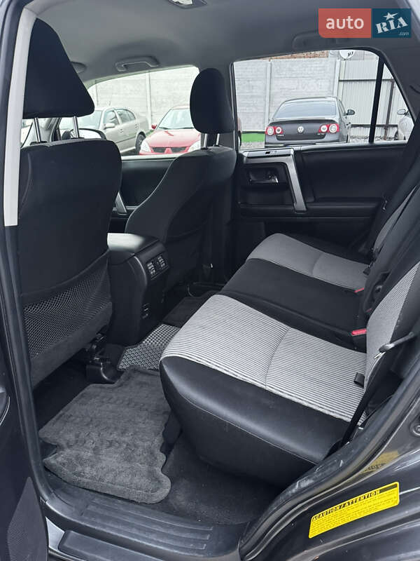Позашляховик / Кросовер Toyota 4Runner 2014 в Білій Церкві