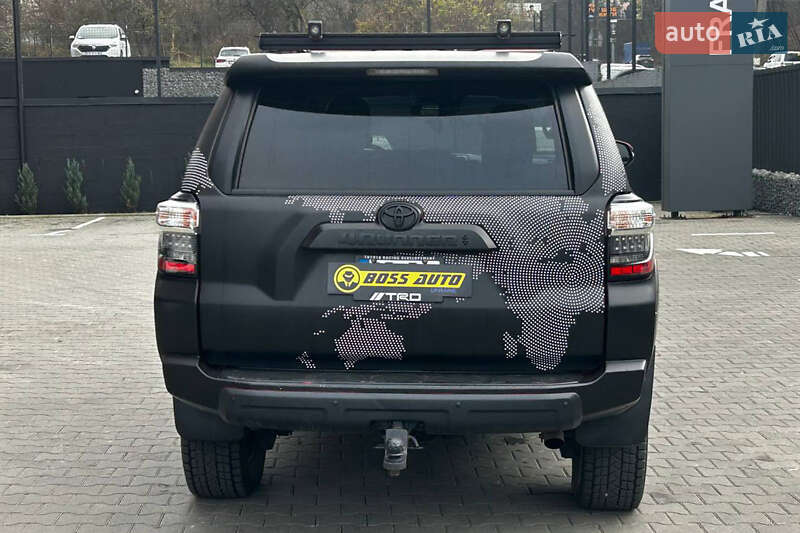 Внедорожник / Кроссовер Toyota 4Runner 2020 в Черновцах