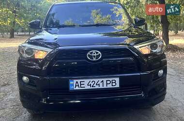 Внедорожник / Кроссовер Toyota 4Runner 2016 в Днепре