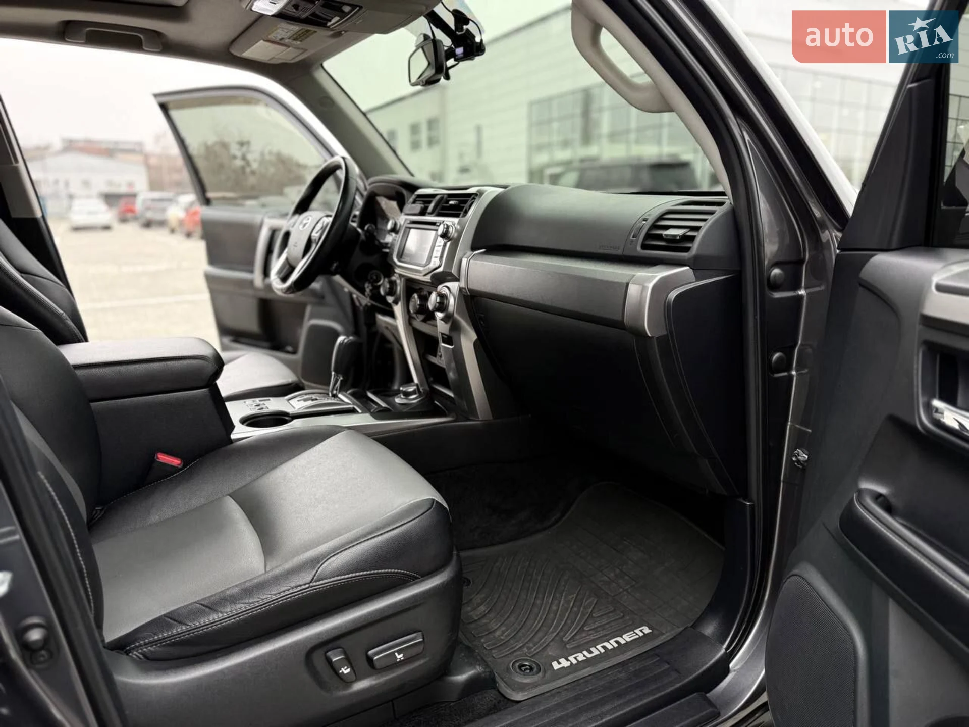 2016 Toyota 4Runner - мініатюра 14