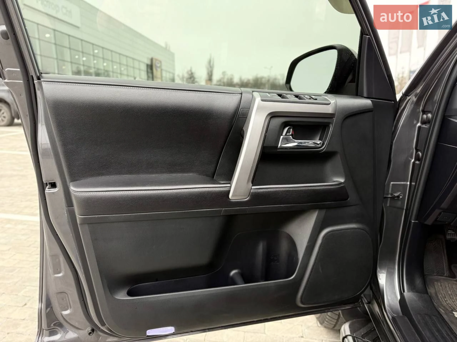 2016 Toyota 4Runner - мініатюра 25
