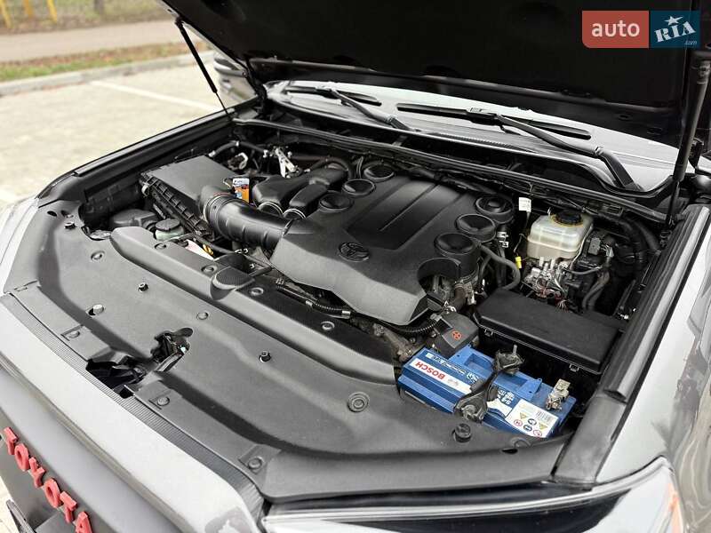 Внедорожник / Кроссовер Toyota 4Runner 2016 в Черкассах фото 38 Внедорожник / Кроссовер Toyota 4Runner 2016 в Черкассах