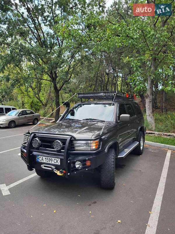 Внедорожник / Кроссовер Toyota 4Runner 1997 в Черкассах