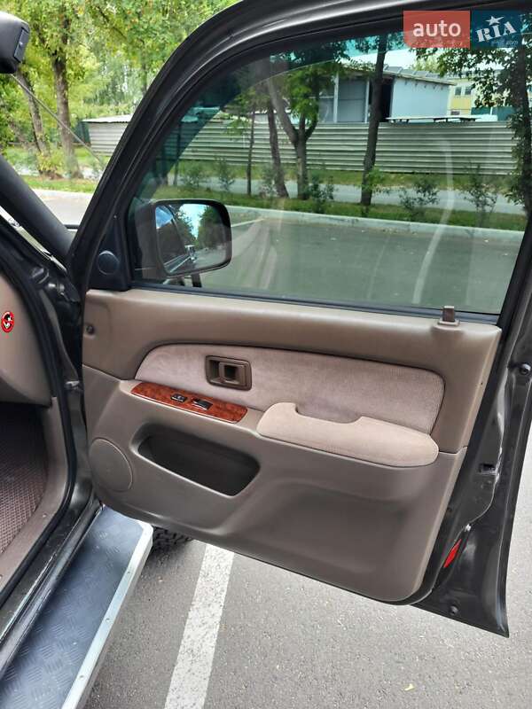 Внедорожник / Кроссовер Toyota 4Runner 1997 в Черкассах