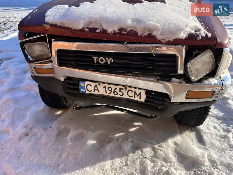 Toyota 4Runner 1990 VIN JT111VND009002357 фото оголошення 2 з 43