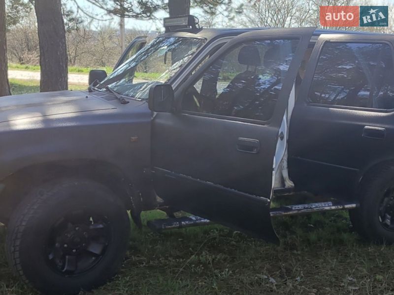 Внедорожник / Кроссовер Toyota 4Runner 1990 в Бершади фото 3 Внедорожник / Кроссовер Toyota 4Runner 1990 в Бершади