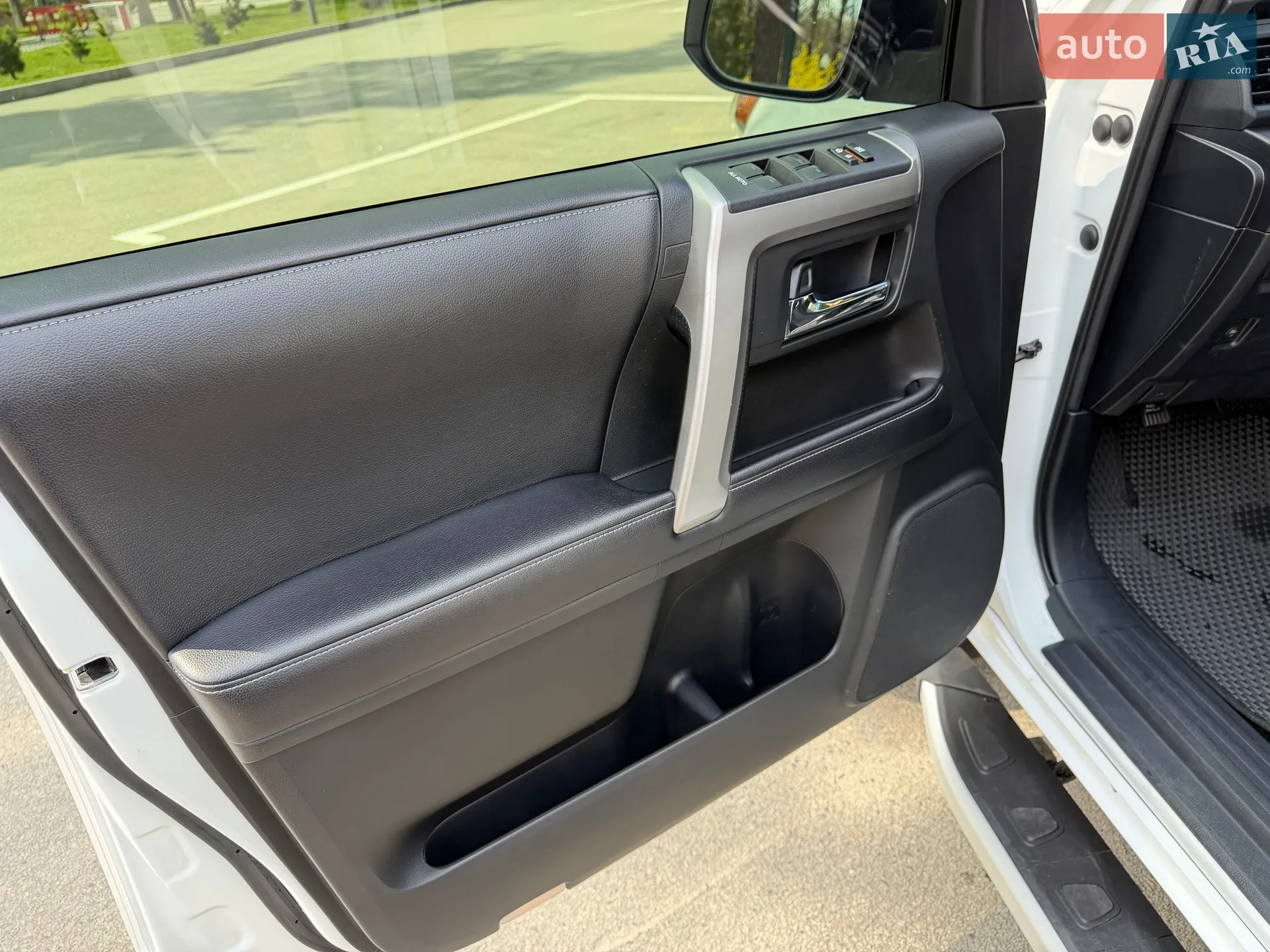 2017 Toyota 4Runner - мініатюра 13