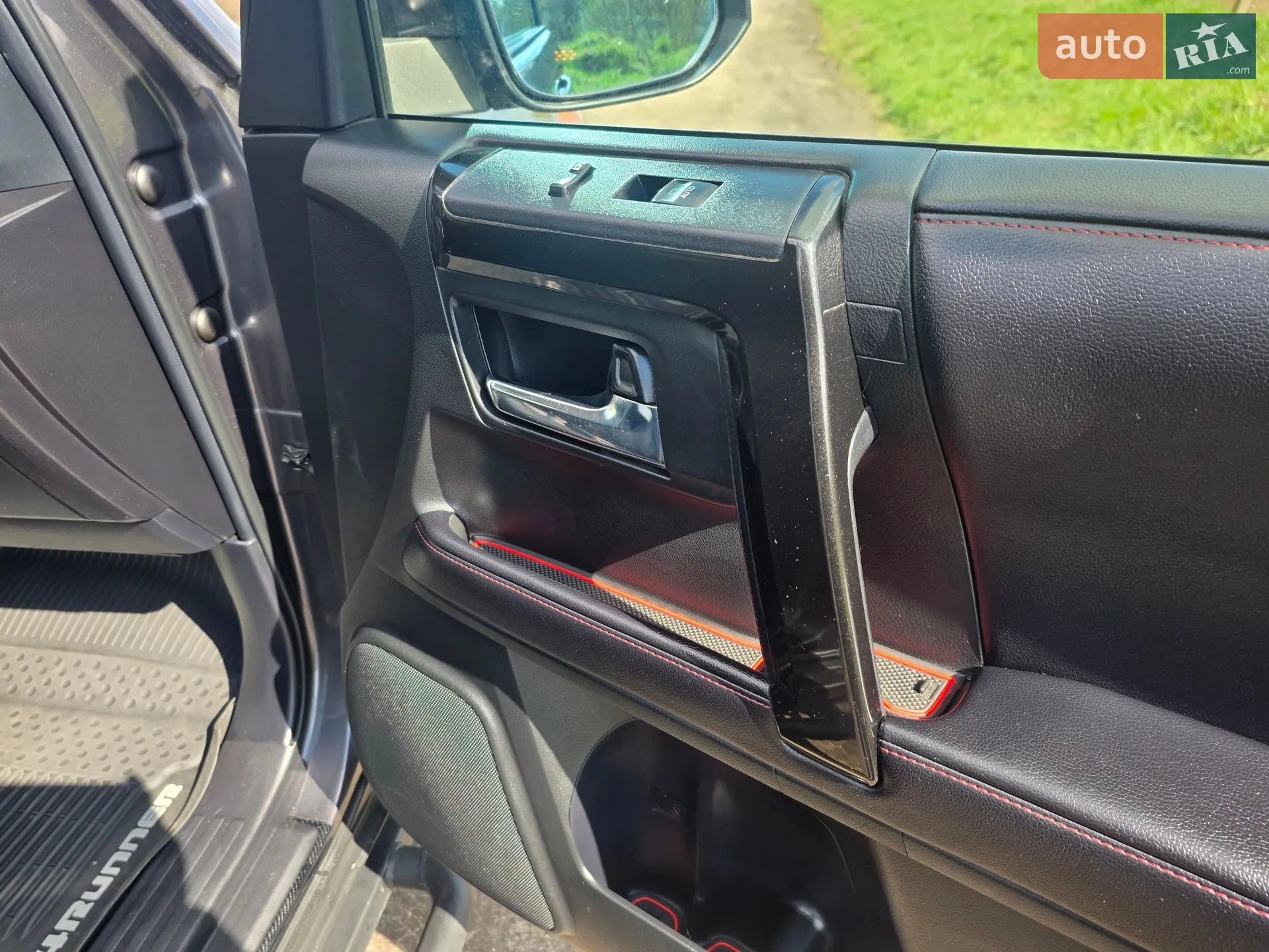2017 Toyota 4Runner - мініатюра 12