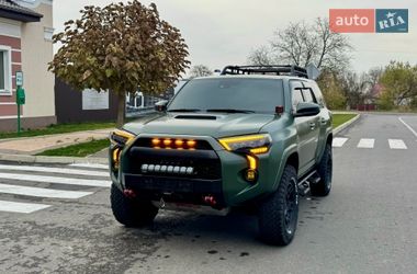 Внедорожник / Кроссовер Toyota 4Runner 2020 в Умани