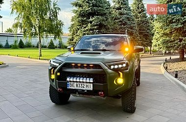 Внедорожник / Кроссовер Toyota 4Runner 2020 в Умани