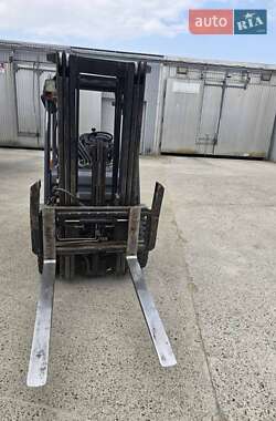 Вилочный погрузчик Toyota 627FDF25 2008 в 