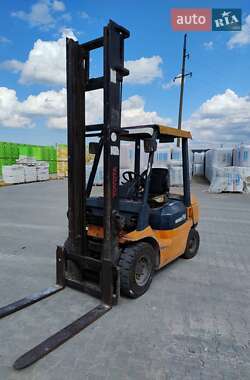 Вилочный погрузчик Toyota 627FDF25 2005 в Львове