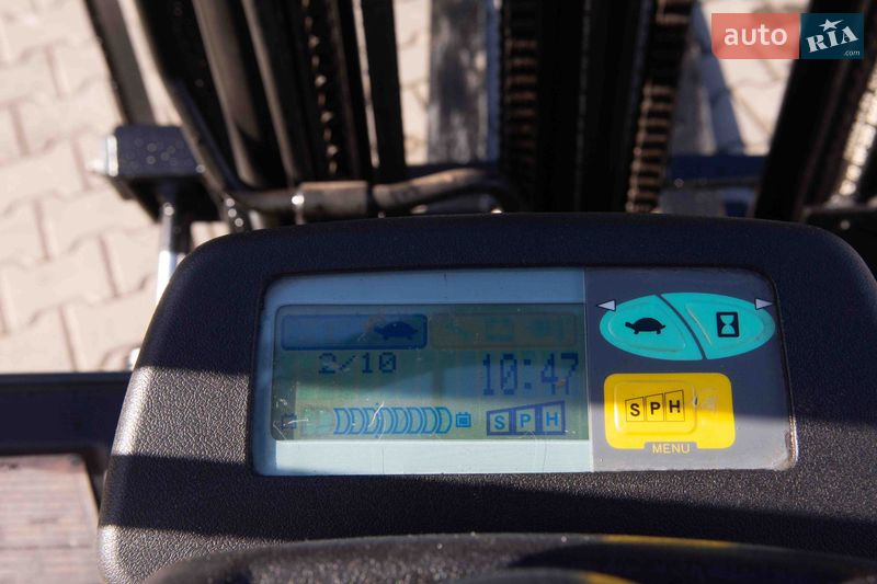 Вилочный погрузчик Toyota 7FB 2012 в Житомире фото 8 Вилочный погрузчик Toyota 7FB 2012 в Житомире