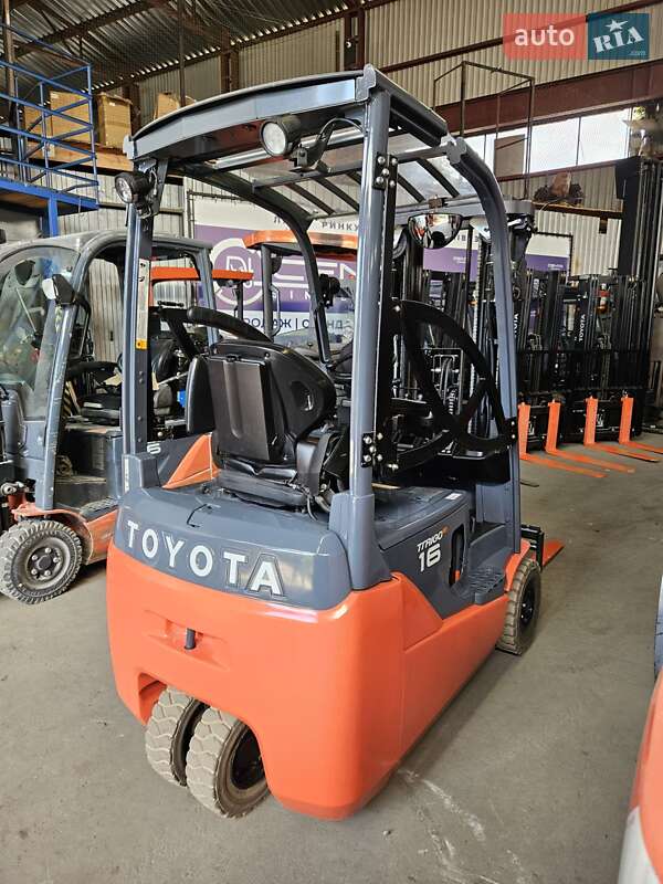Вилочный погрузчик Toyota 8FBET16 2019 в Киеве