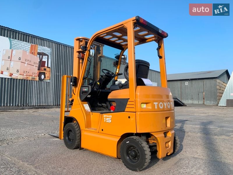 Вилочный погрузчик Toyota 8FBMT15 2020 в Николаеве