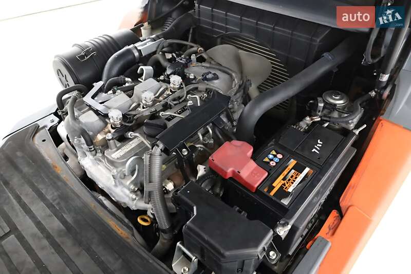 Вилочний навантажувач Toyota 8FDF-25 2018 в Києві фото 8 Вилочний навантажувач Toyota 8FDF-25 2018 в Києві