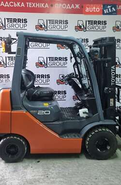 Вилочний навантажувач Toyota 8FGCU20 2013 в Вінниці