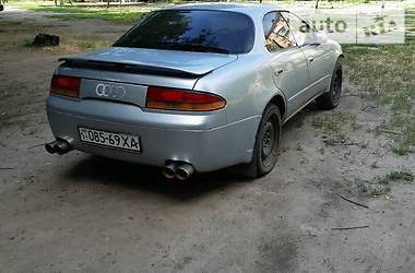 Седан Toyota  1990 в 