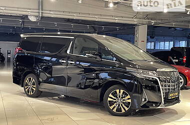 Мінівен Toyota Alphard 2021 в 