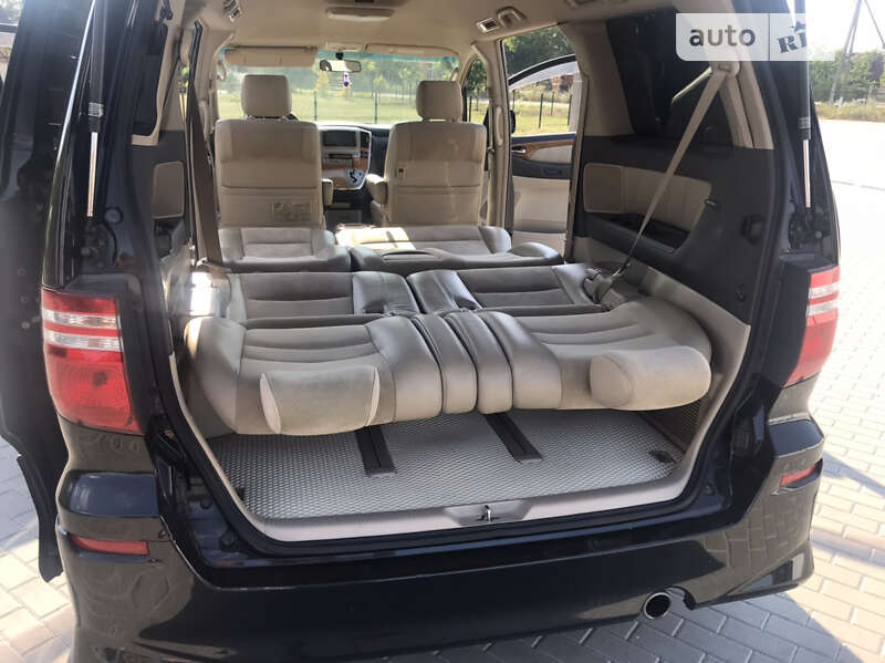 Минивэн Toyota Alphard 2007 в Бершади