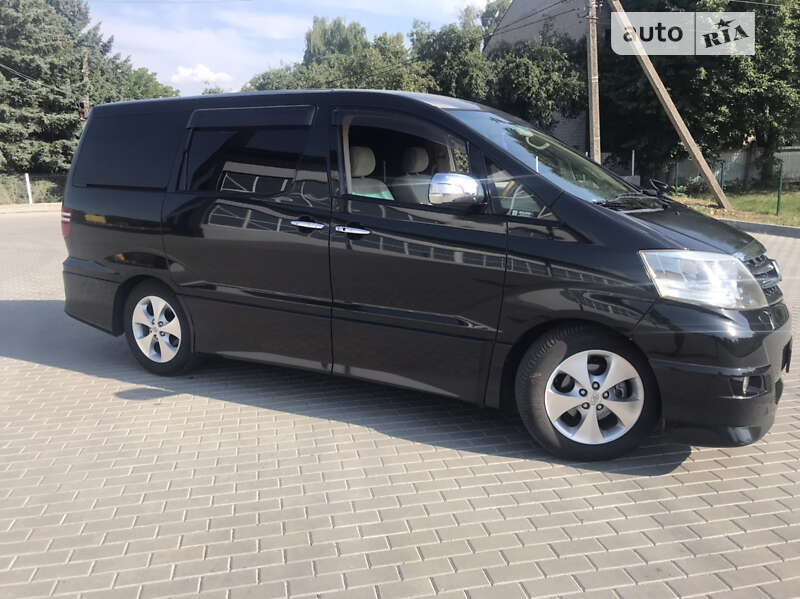 Минивэн Toyota Alphard 2007 в Бершади