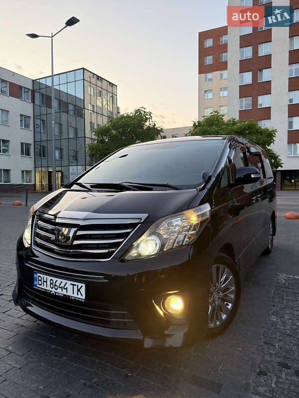 Мінівен Toyota Alphard 2014 в Одесі