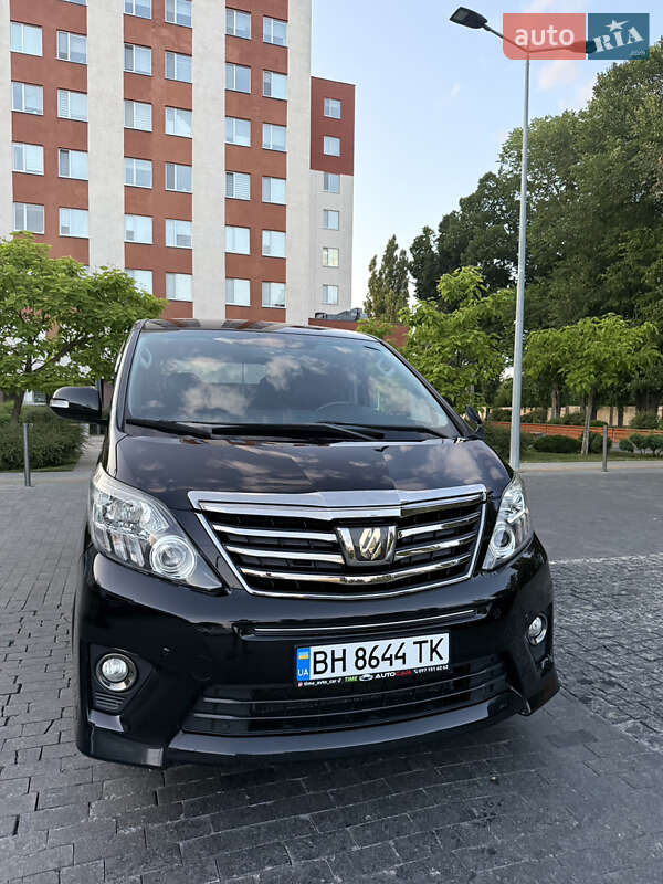 Мінівен Toyota Alphard 2014 в Одесі