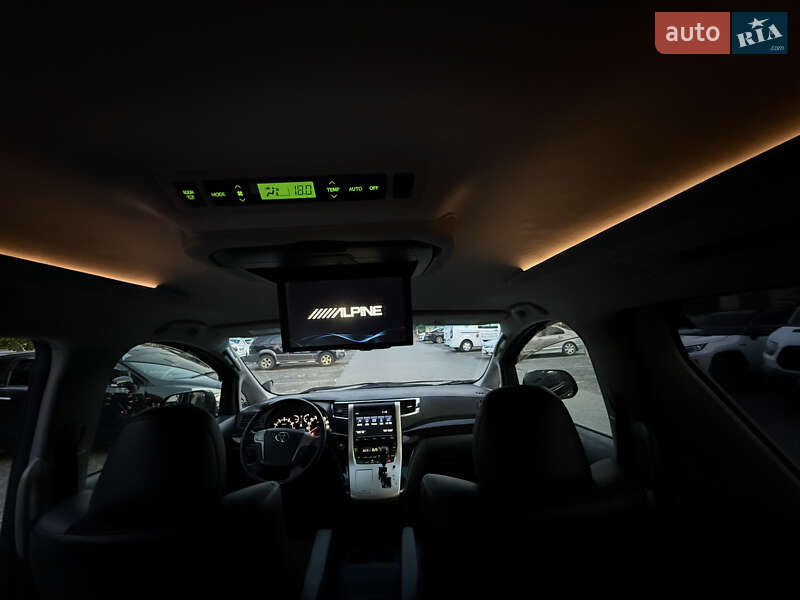 Мінівен Toyota Alphard 2014 в Одесі