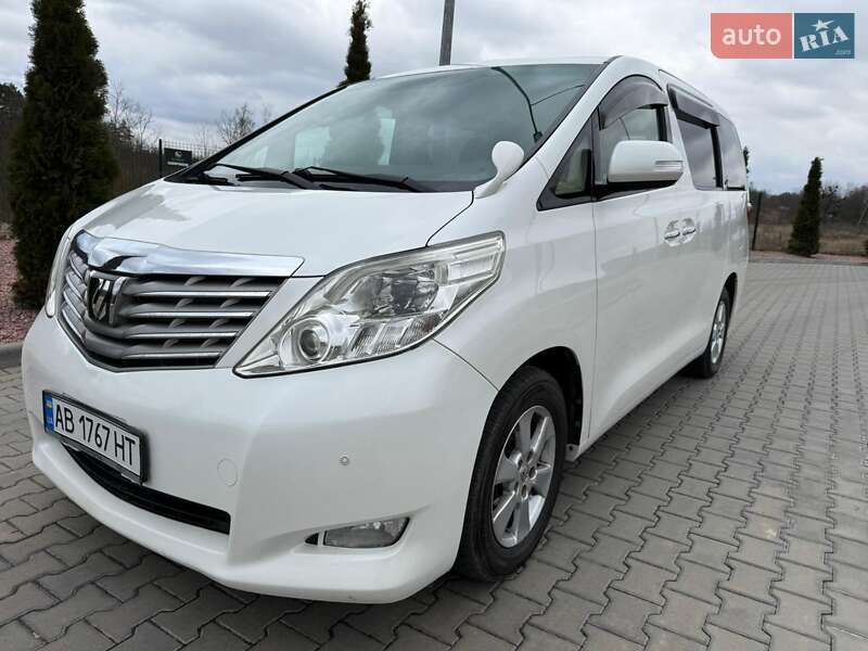 Мінівен Toyota Alphard 2010 в Вінниці