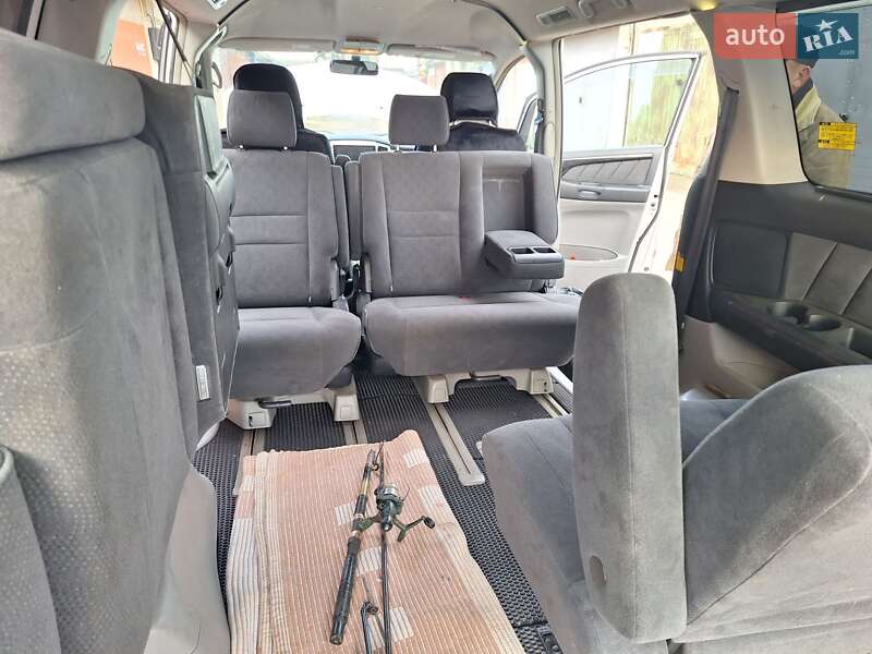 Минивэн Toyota Alphard 2005 в Киеве фото 9 Минивэн Toyota Alphard 2005 в Киеве