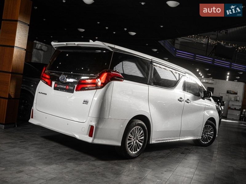 Минивэн Toyota Alphard 2020 в Одессе