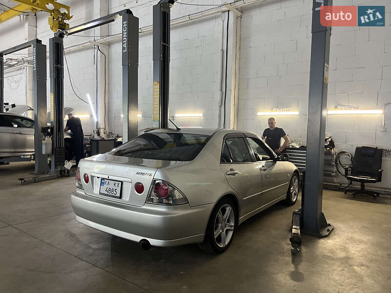 Седан Toyota Altezza 1999 в Киеве фото 4 Седан Toyota Altezza 1999 в Киеве