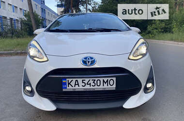 Хэтчбек Toyota Aqua 2017 в Киеве