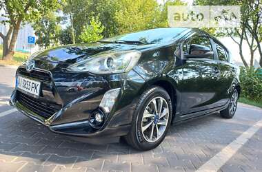 Хетчбек Toyota Aqua 2015 в Києві