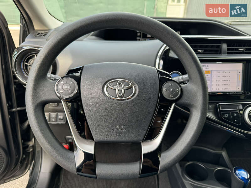 Хетчбек Toyota Aqua 2018 в Києві