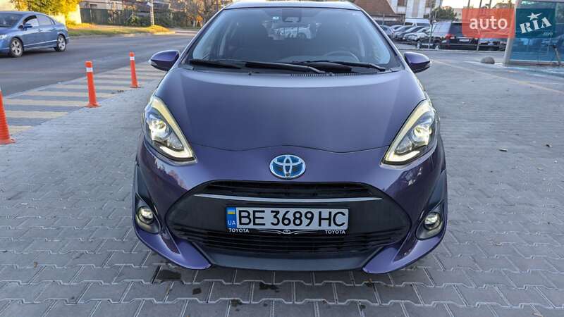 Хетчбек Toyota Aqua 2017 в Одесі