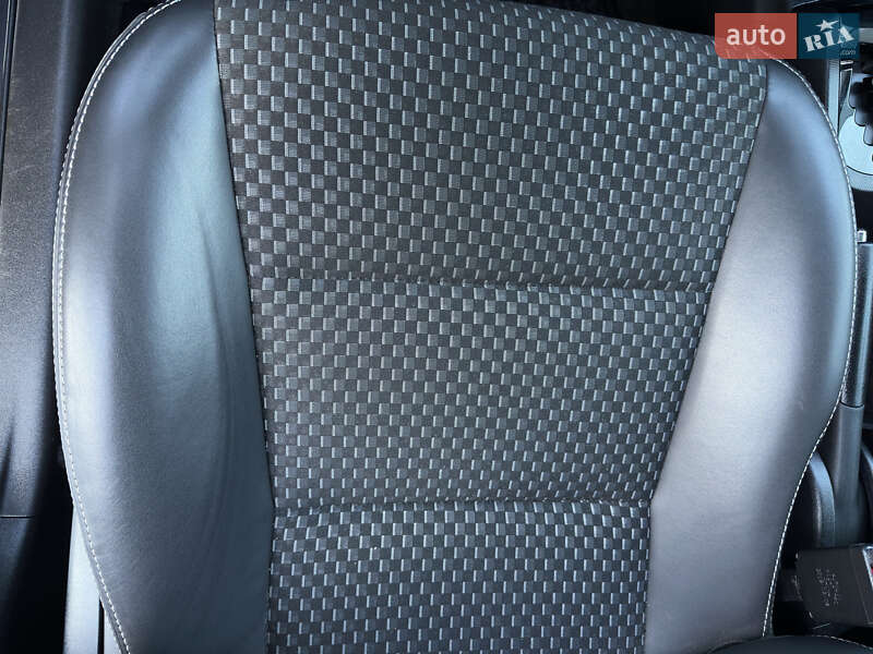 Хэтчбек Toyota Aqua 2019 в Киеве