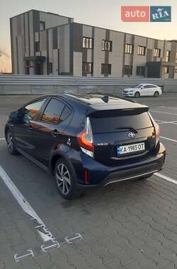 Хетчбек Toyota Aqua 2017 в Києві