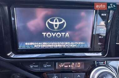 Хэтчбек Toyota Aqua 2015 в 