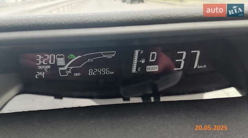 Хэтчбек Toyota Aqua 2015 в Киеве