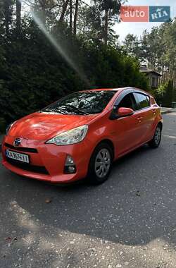 Хэтчбек Toyota Aqua 2013 в Киеве