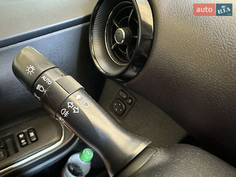Хетчбек Toyota Aqua 2018 в Києві