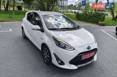 Хетчбек Toyota Aqua 2019 в Києві