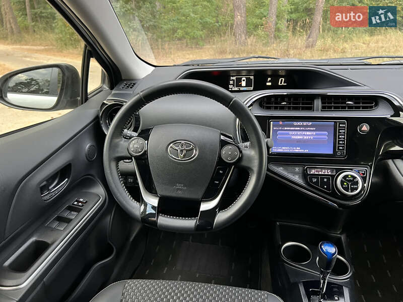 Хэтчбек Toyota Aqua 2017 в Василькове