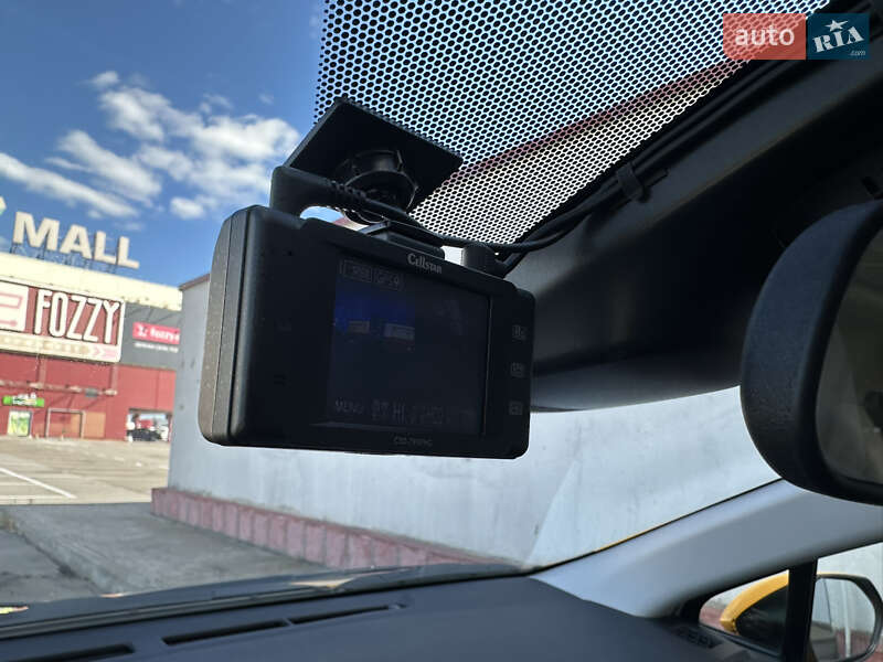 Хетчбек Toyota Aqua 2020 в Києві